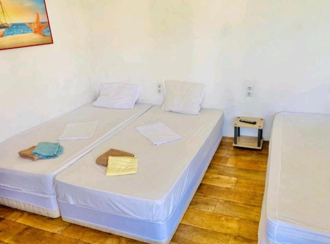 Krimski Guest House And Bungalows Bjala Kültér fotó
